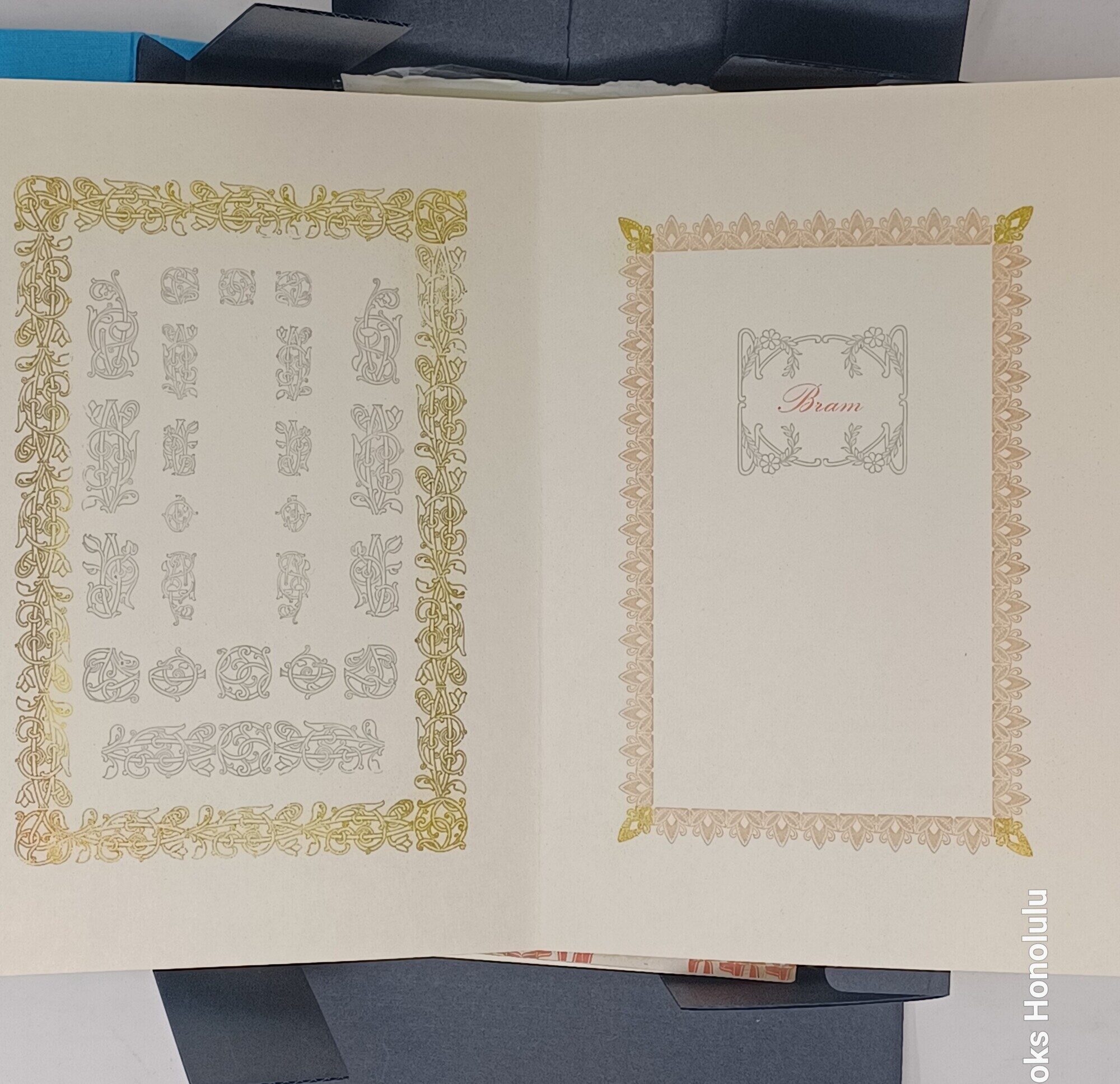 Hommage aan Bram de Does - limited Box with 22 handprinted contributions, many are numbered and signed